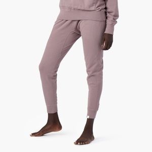 TKEES Dusty Mauve T-shirt + Jogger set